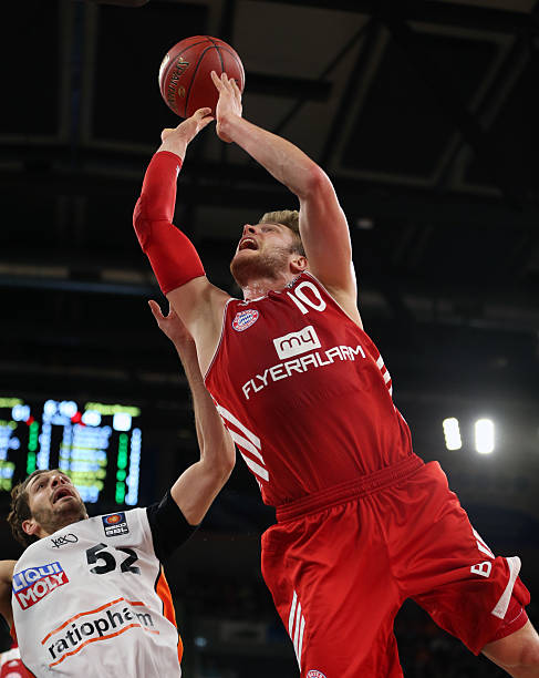 他果断突破 他果断突破